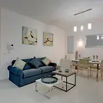 Modern In The Location, Perfect For Families Апартаменты