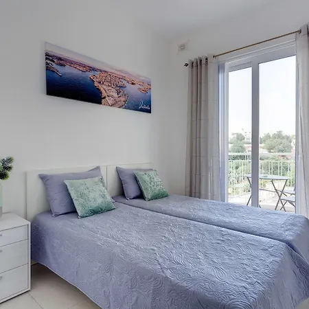 Modern In The Location, Perfect For Families * Sliema